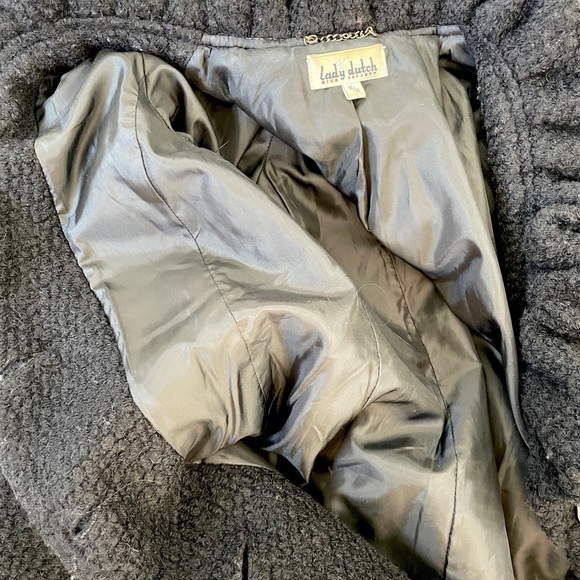 Wool Blend Unique Collar Design - Picture 6 of 8